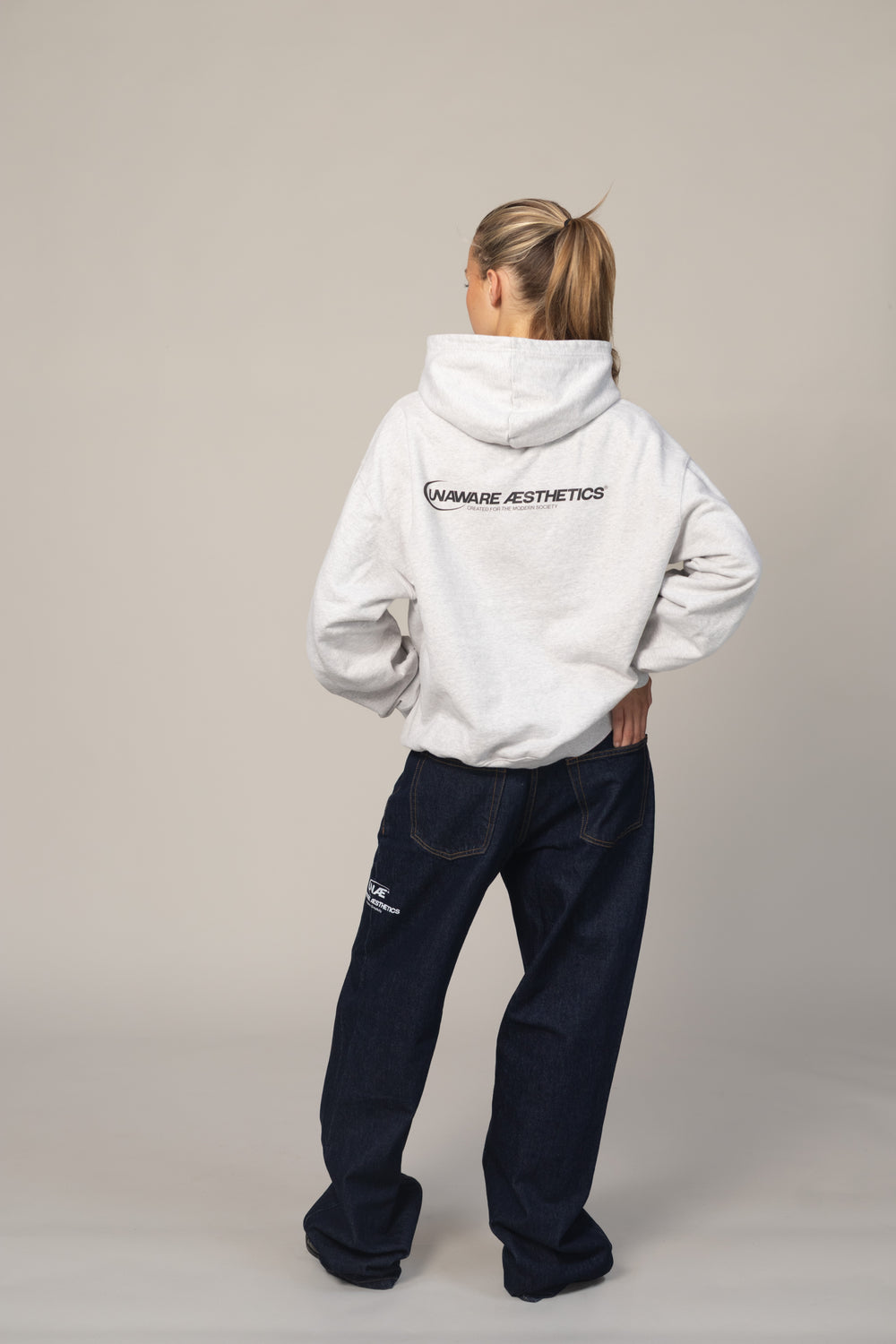 MOON // Hoodie — LIGHT GREY