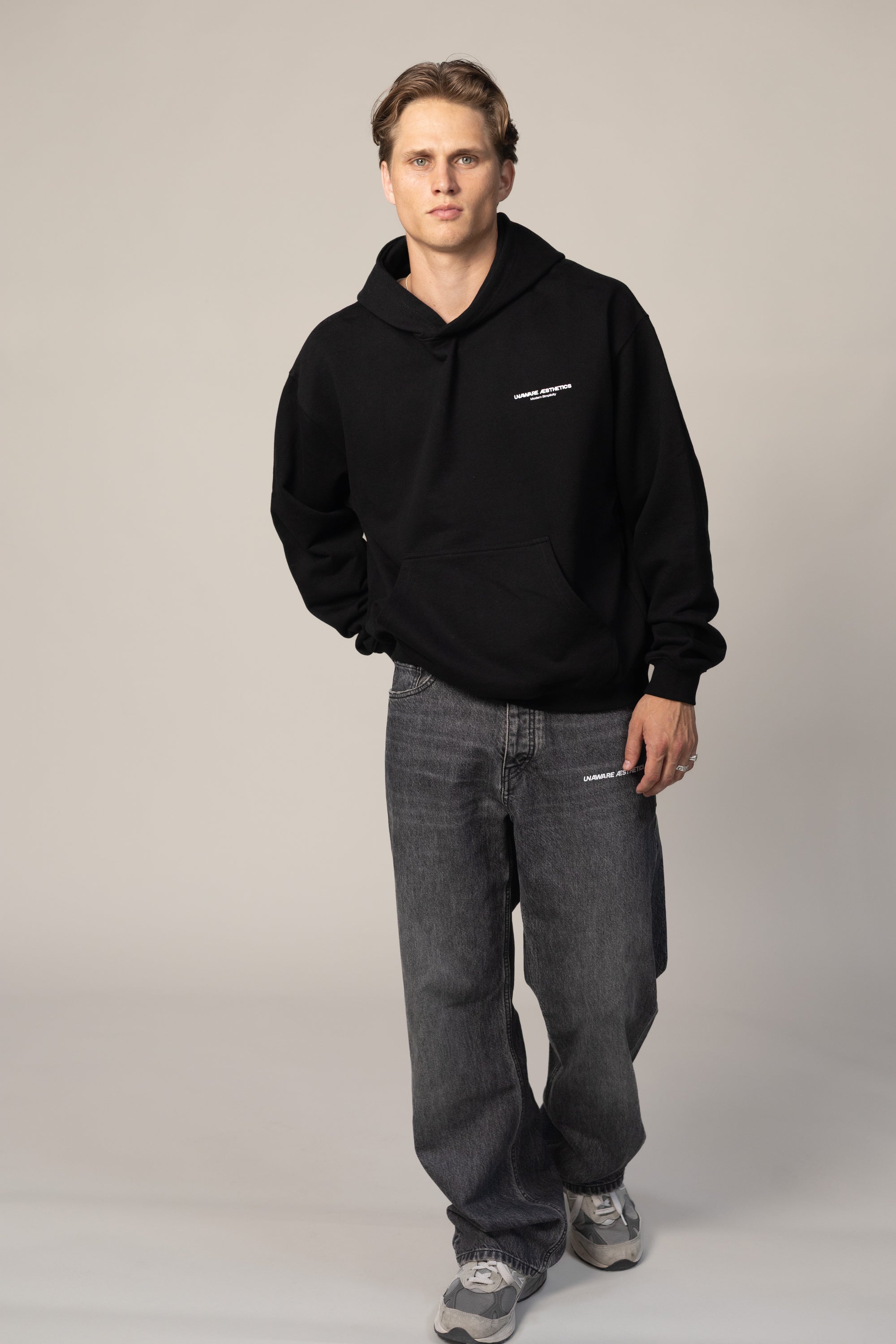 BASE // Hoodie — BLACK