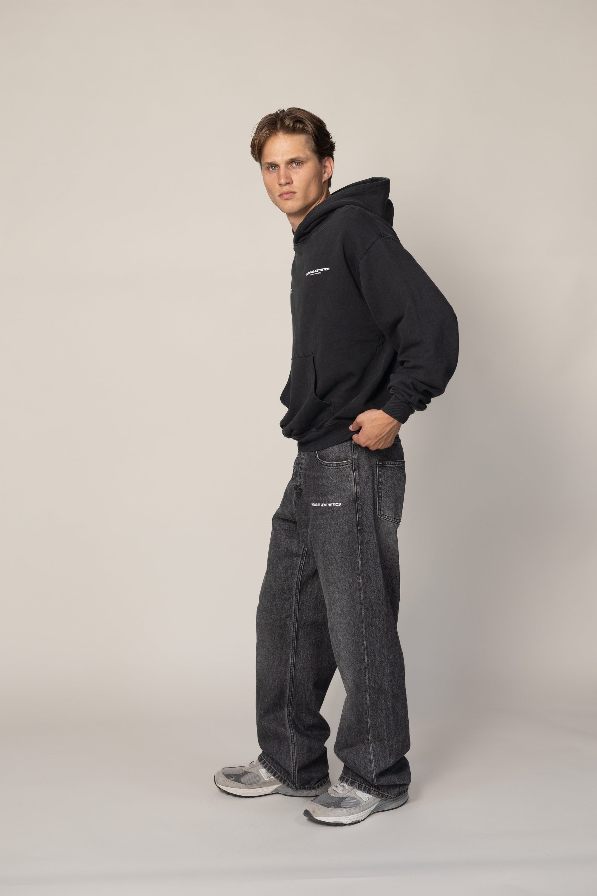 ARC // Hoodie — VINTAGE BLACK