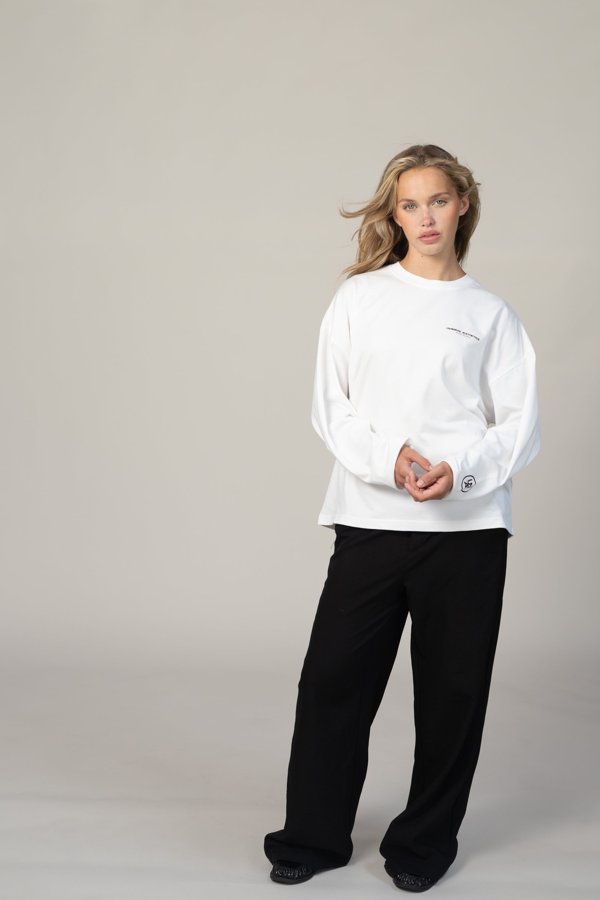 CIRCLE // LongSleeve — WHITE