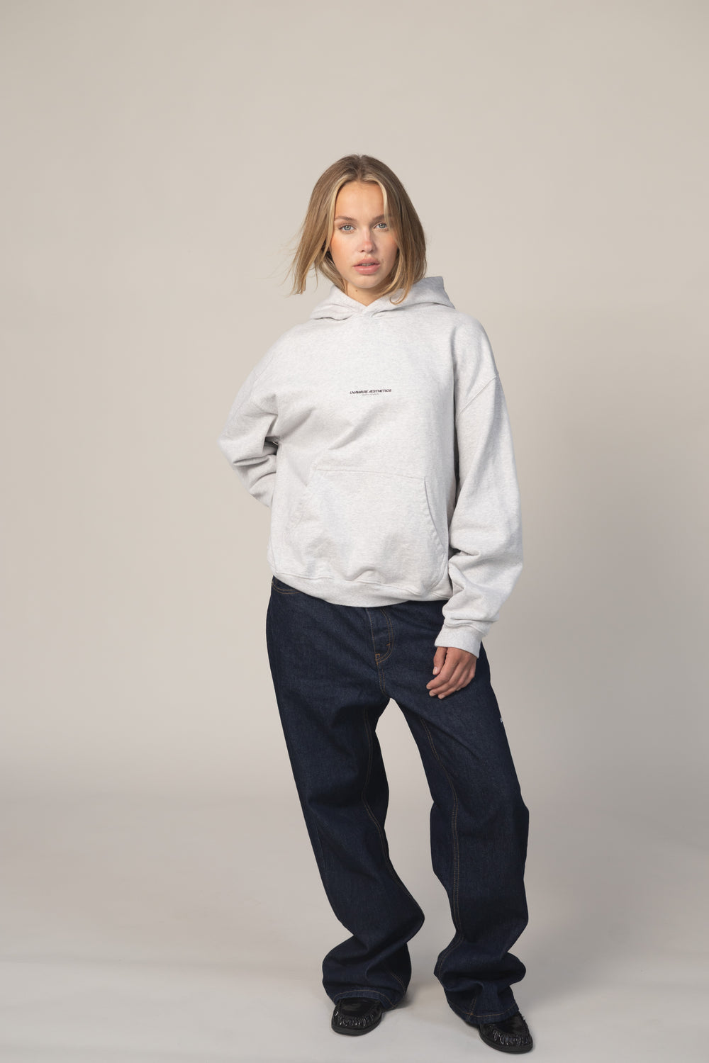 MOON // Hoodie — LIGHT GREY