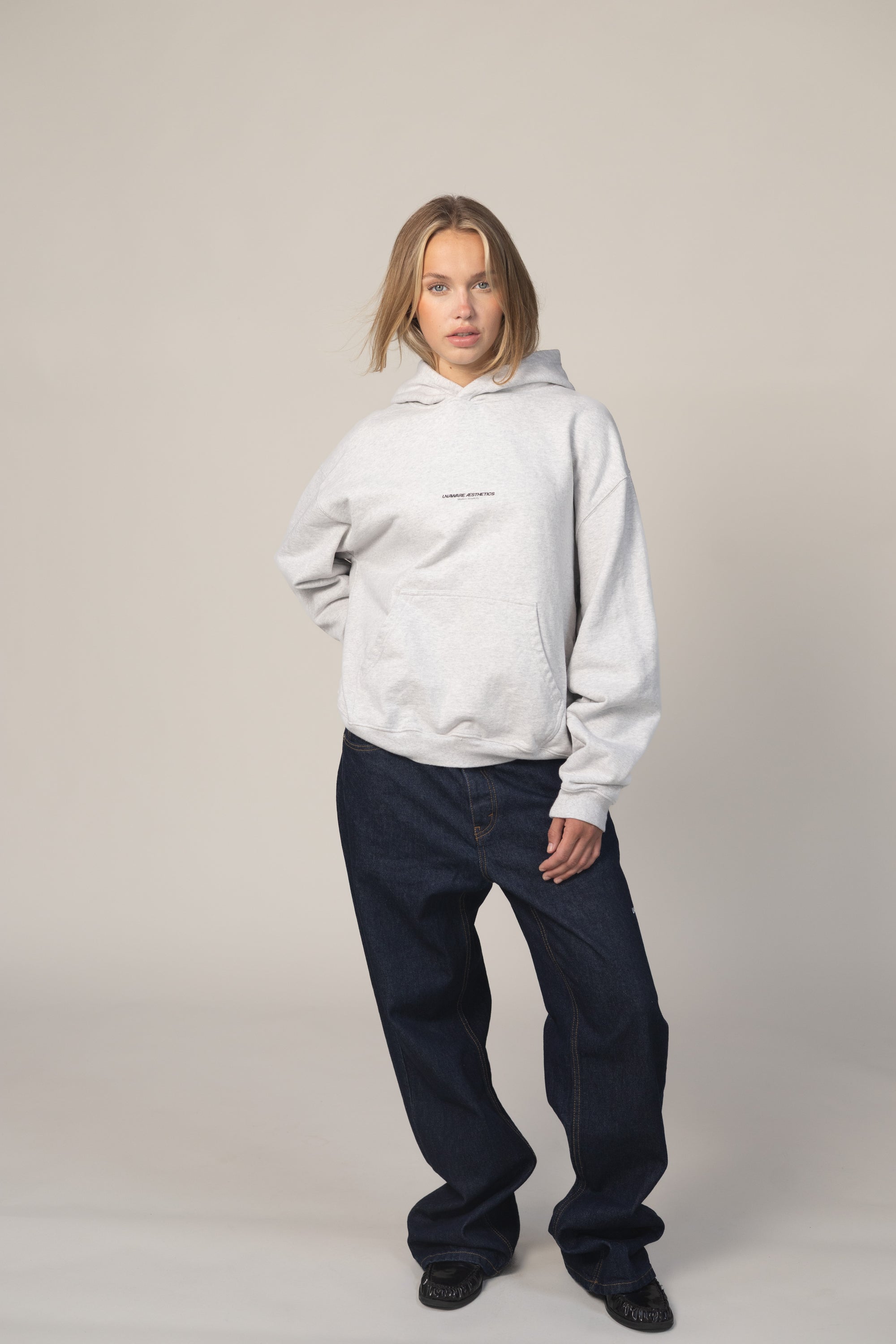 MOON // Hoodie — LIGHT GREY