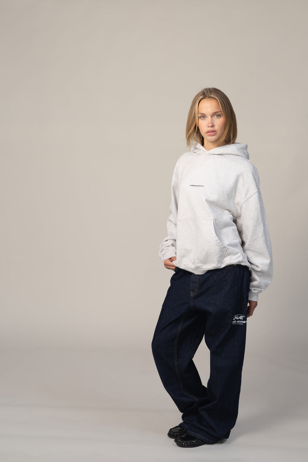MOON // Hoodie — LIGHT GREY